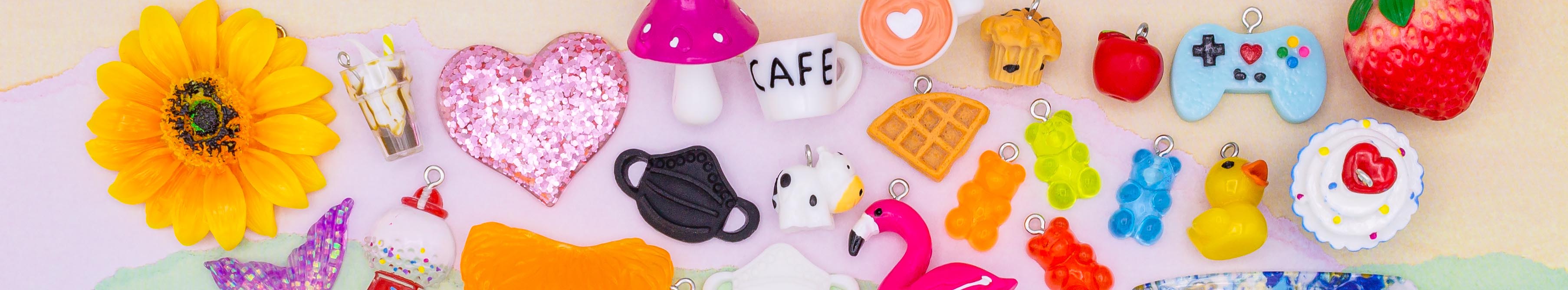 Charms and Pendants made of Resin