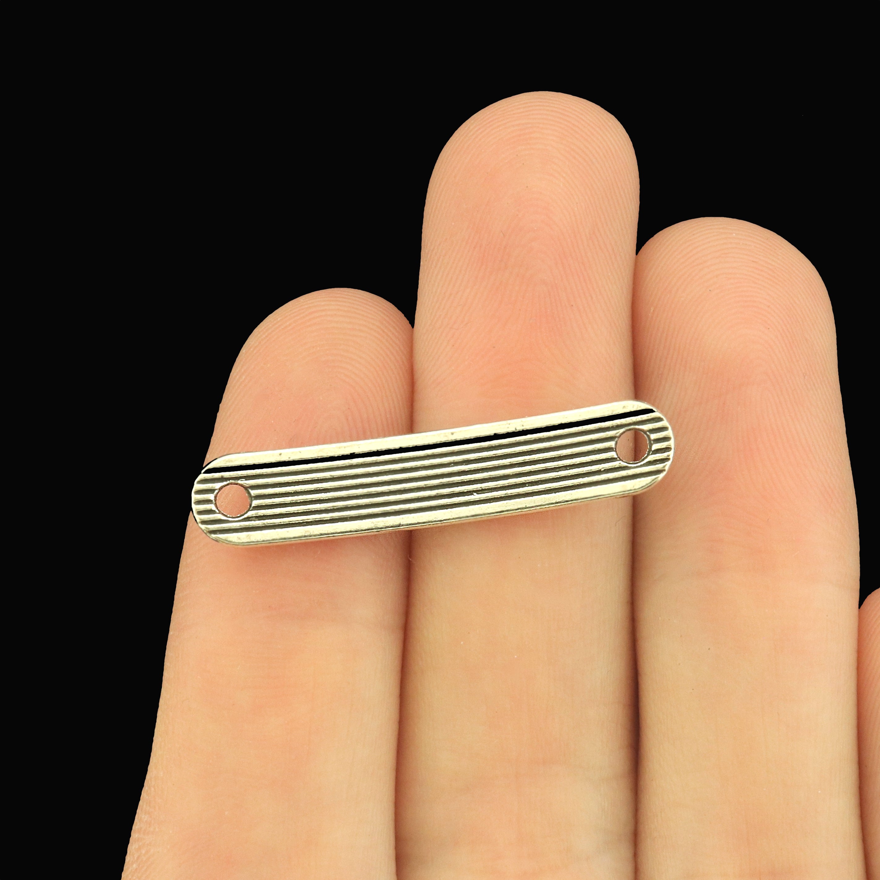 10 Dream Big Antique Silver Tone Connector Charms - SC9015