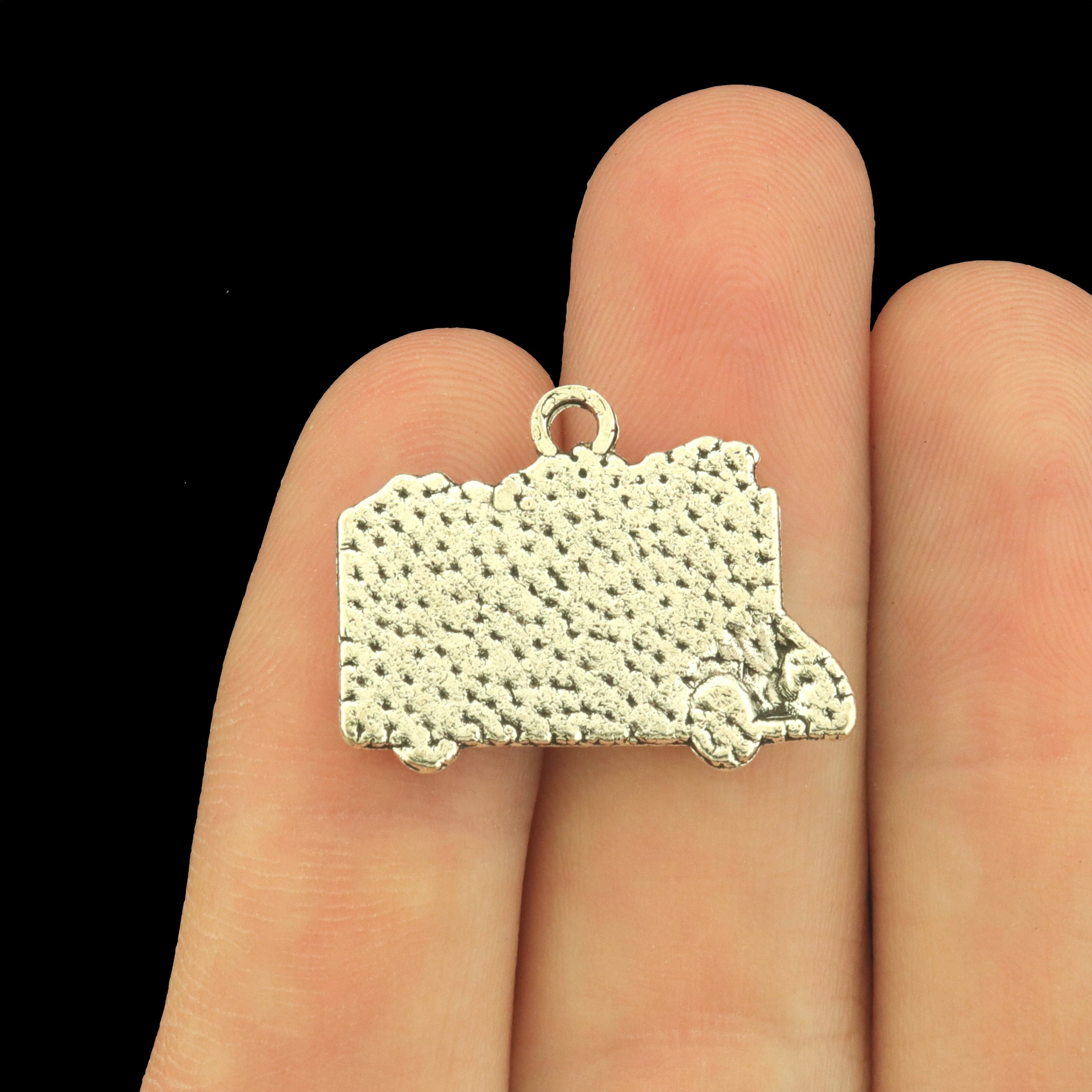 12 Double Decker Bus Antique Silver Tone Charms - New York - SC9031