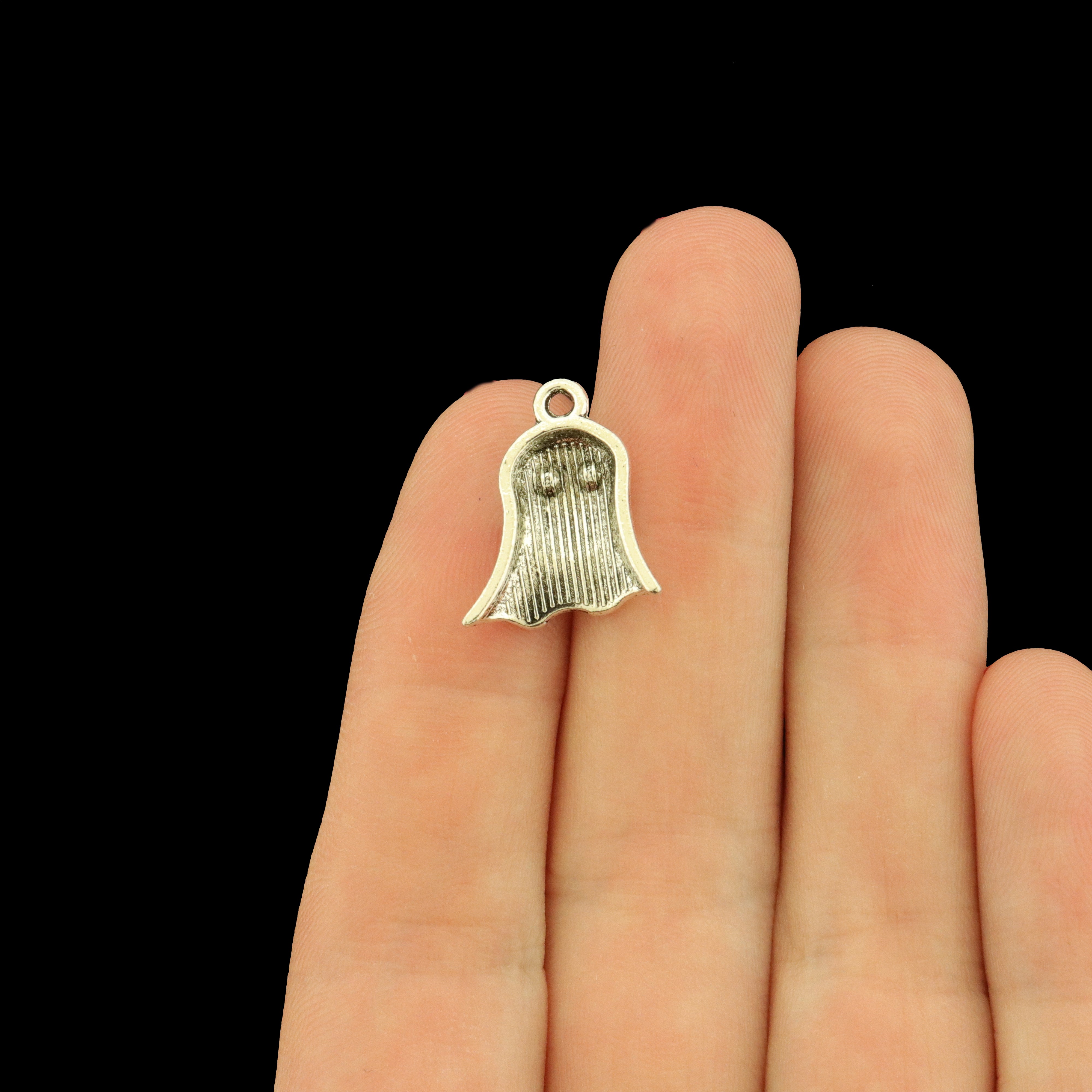 12 Smiling Ghost Antique Silver Tone Charms - SC142