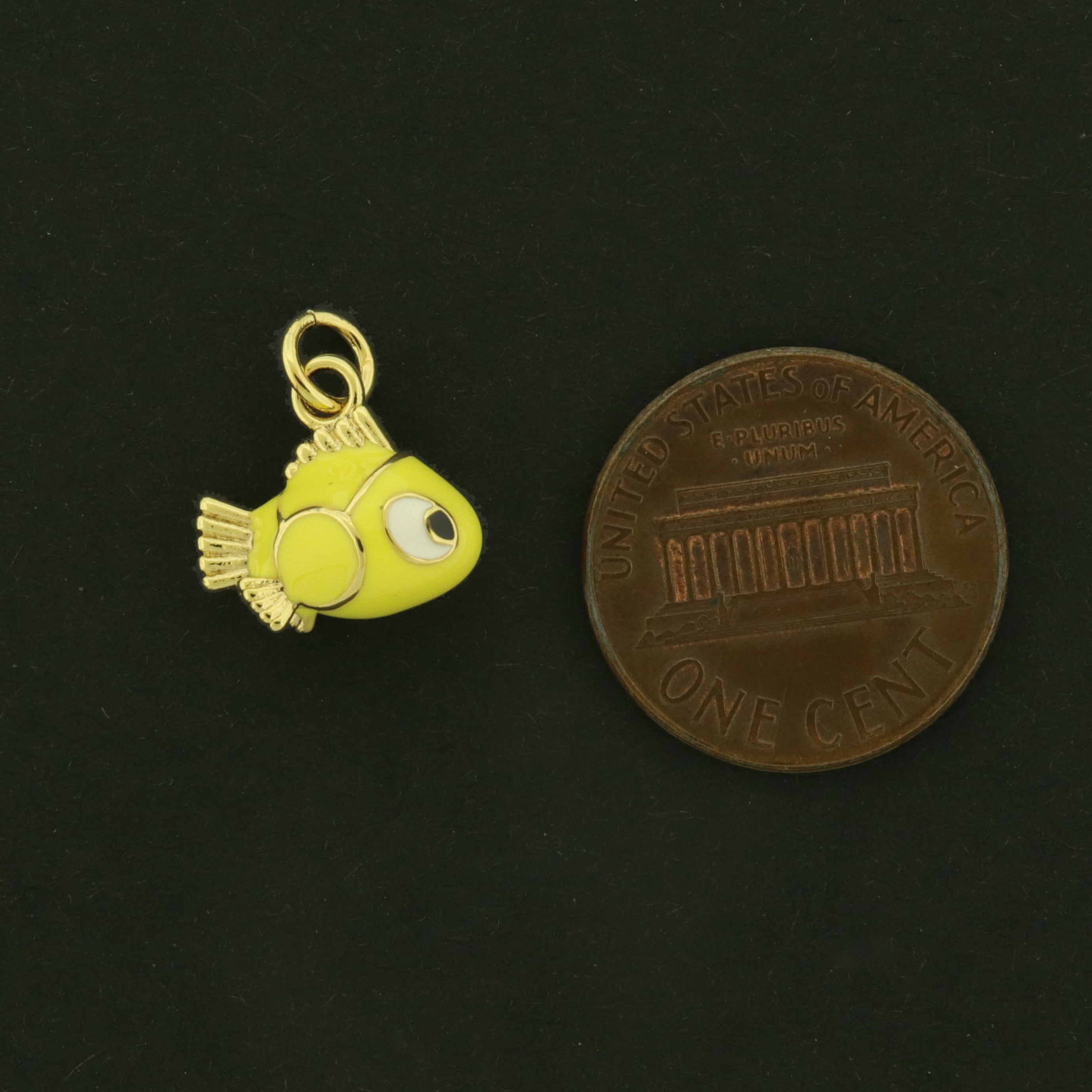 18k Fish Charm - 3D Ocean Pendant - 18k Gold Plated with Enamel - GLD1125