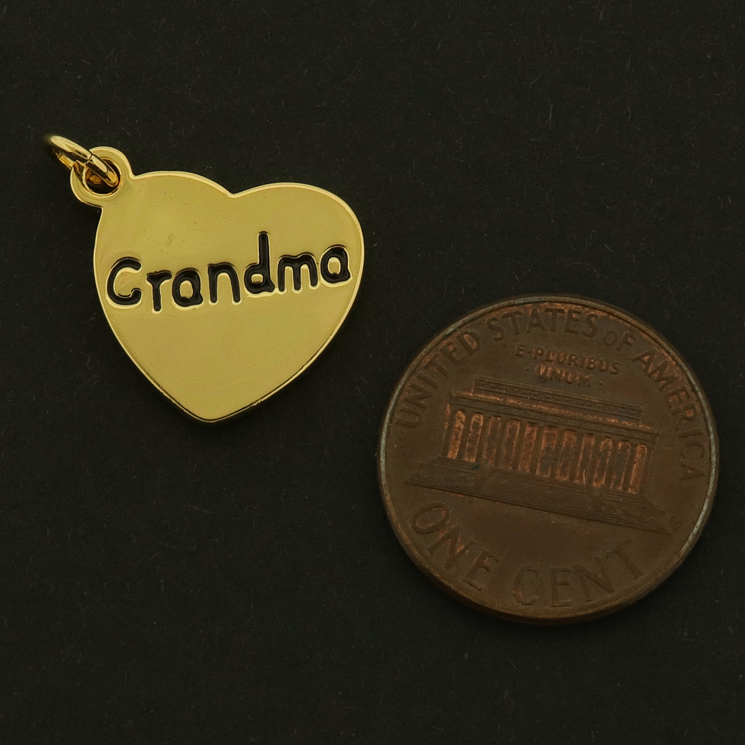 18k Grandma Charm - Family Pendant - 18k Gold Plated Brass - GLD787
