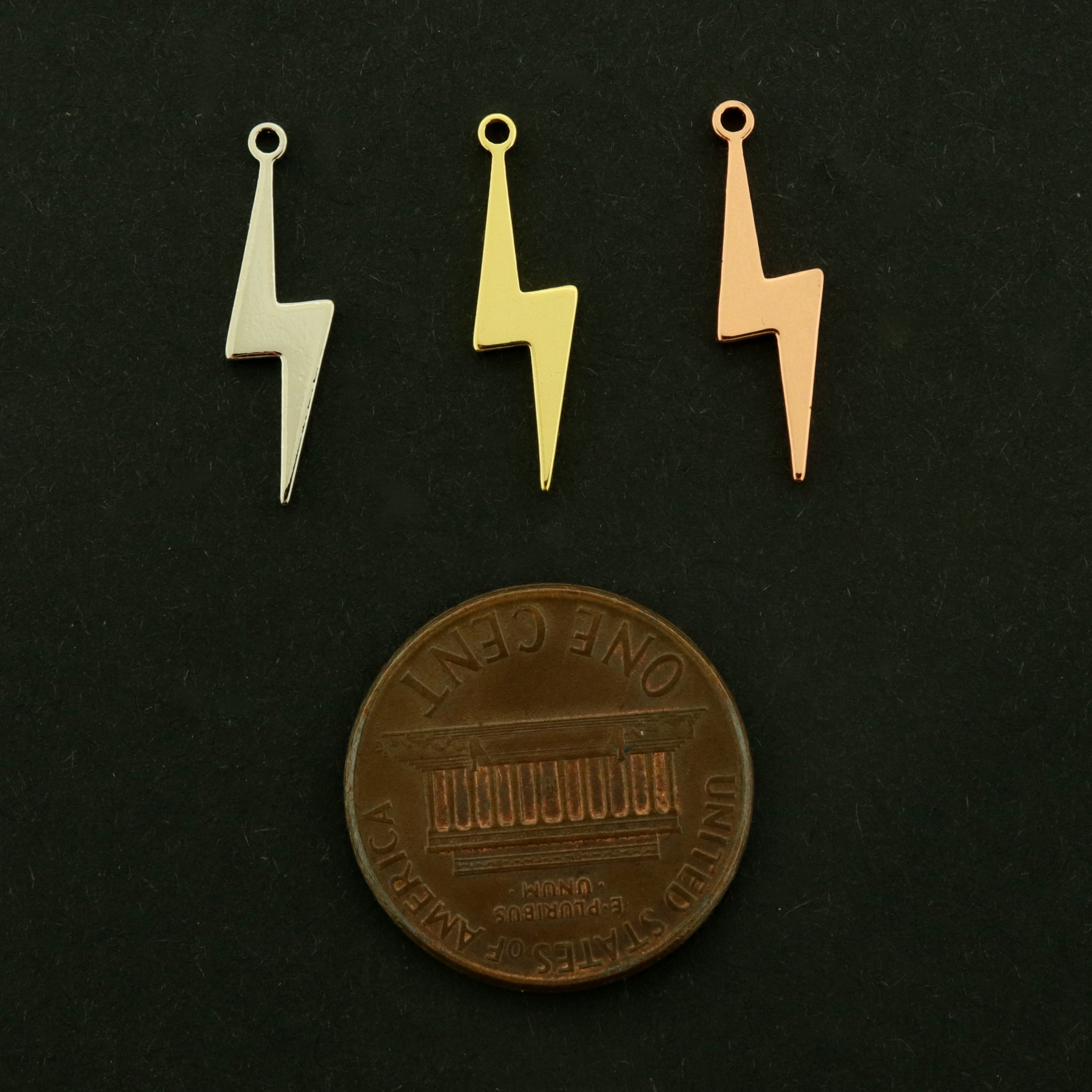 18k Lightning Bolt Charm - Celestial Pendant - 18k Gold Plated - GLD477