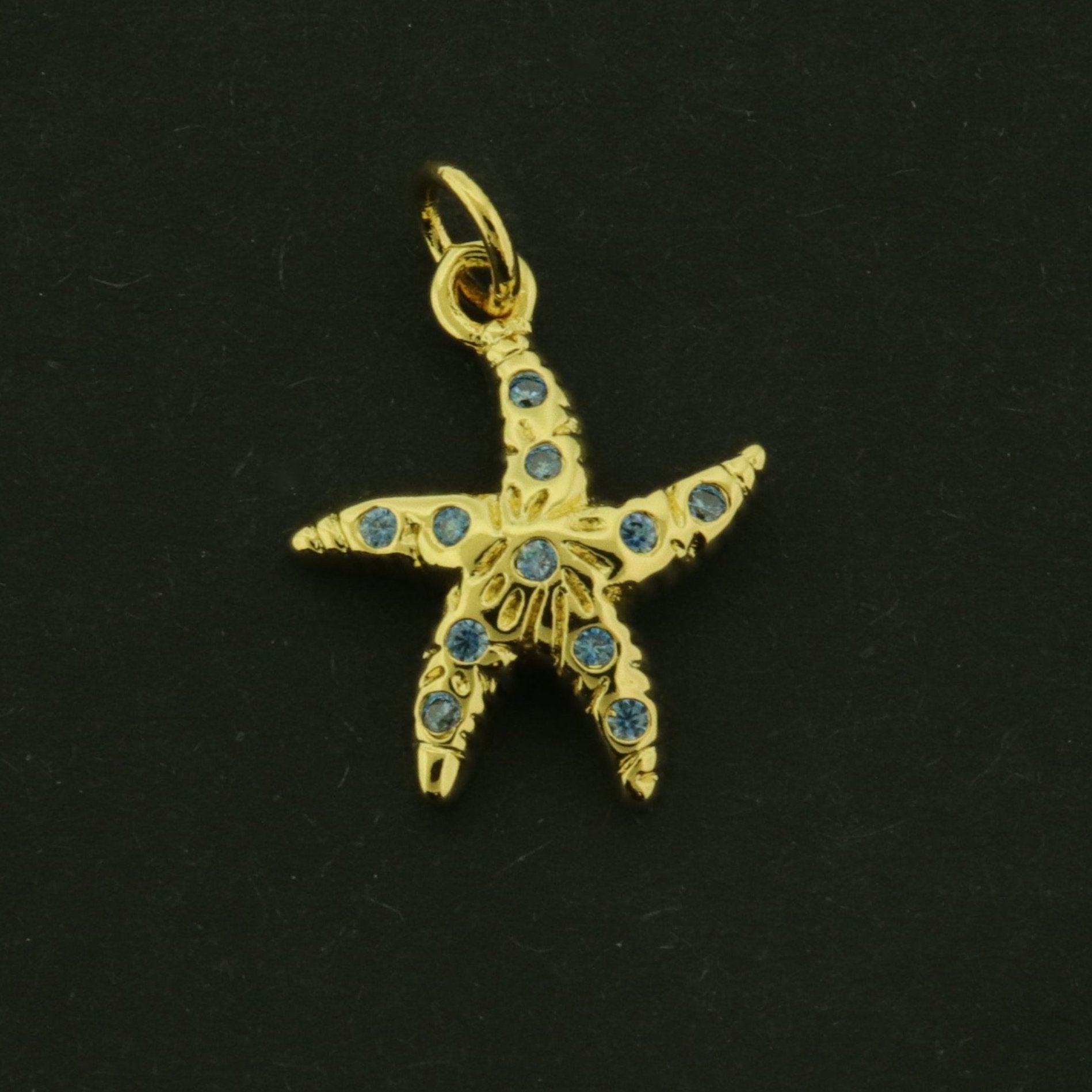 18k Starfish Charms - 18k Plated Brass with CZs - Beach Pendant - GLD1082
