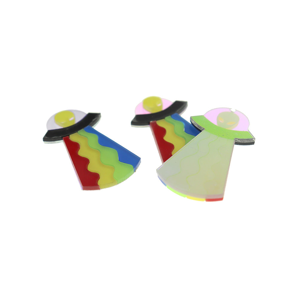2 Flying Saucer Alien Acrylic Charms - K689