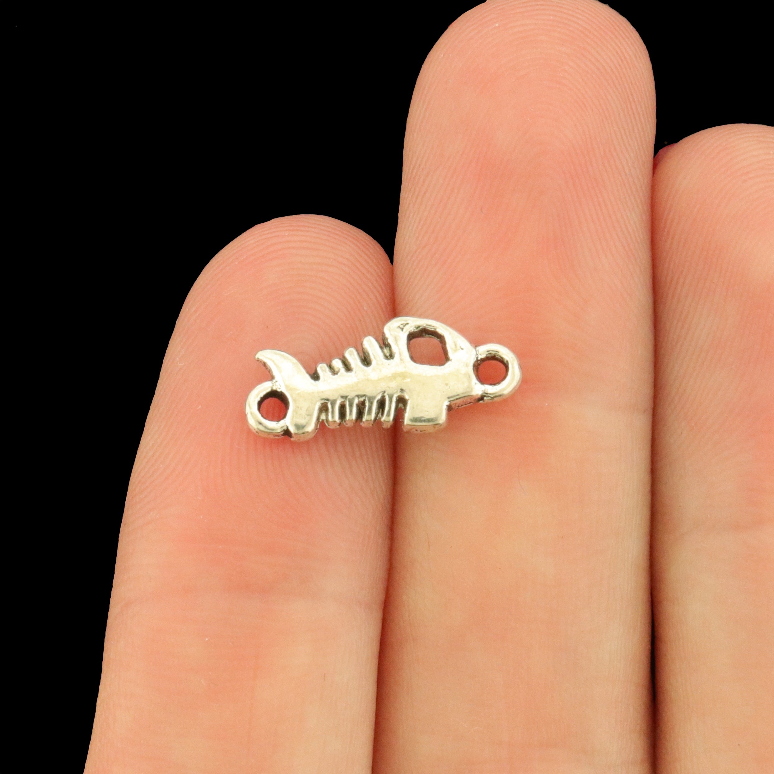 20 Fish Connector Antique Silver Tone Charms - SC173