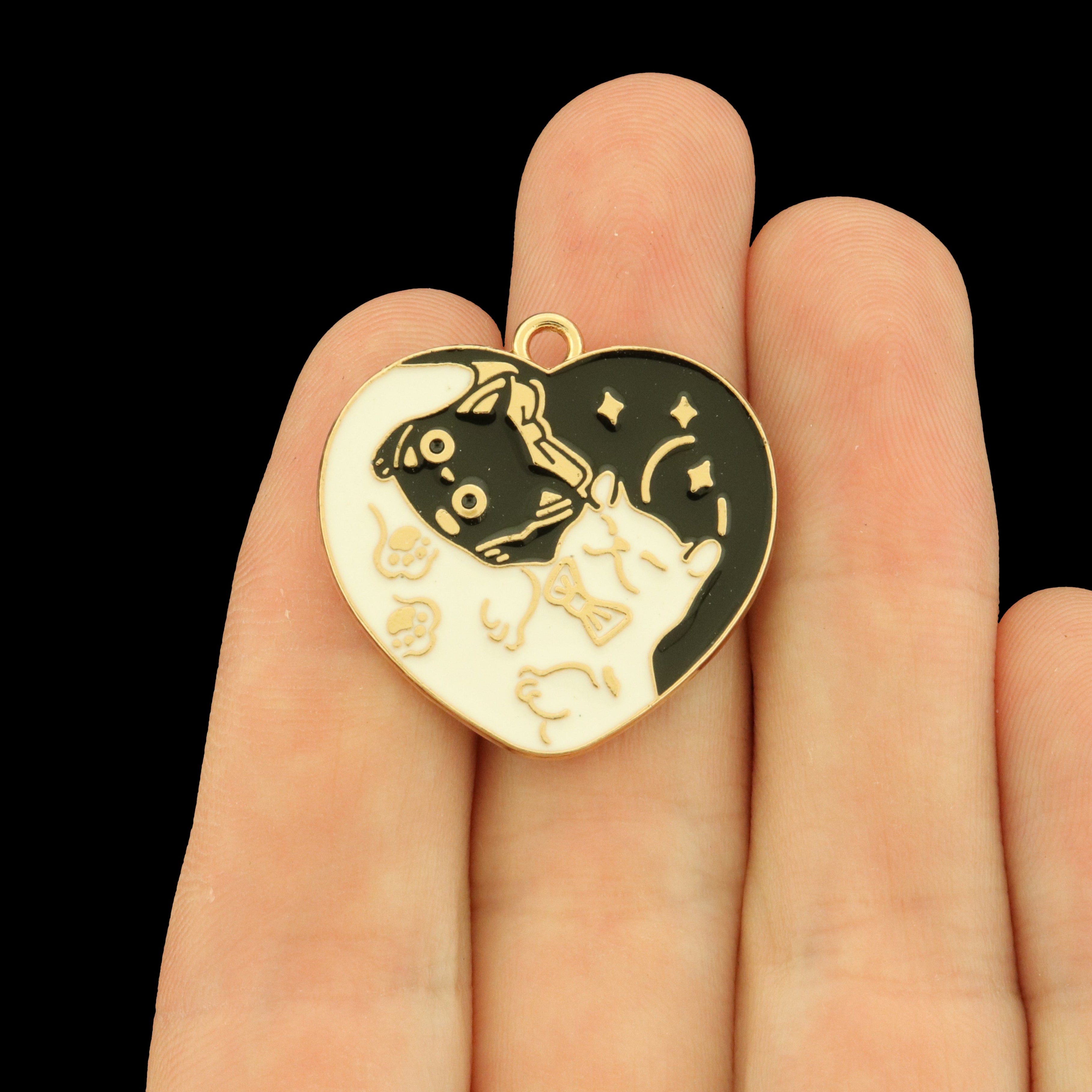 4 Black and White Cat Heart Enamel Charms - E143