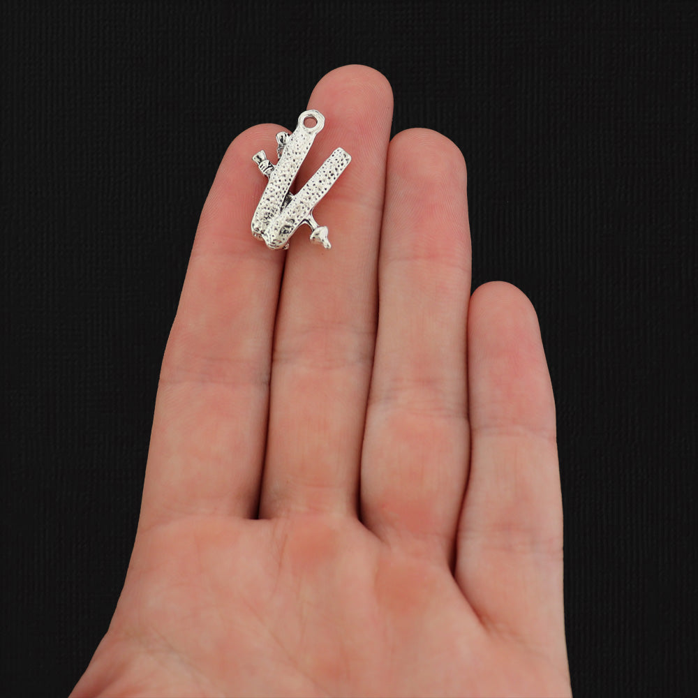 4 Ski Antique Silver Tone Charms - SC489