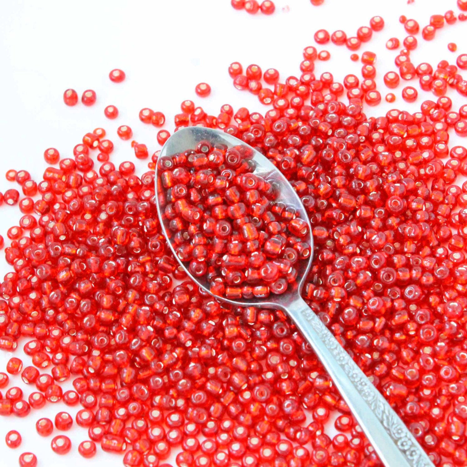 Perles de verre rocailles 6/0 4mm - Marron de Sienne doublé d'argent - 50g 496 Perles - BD1288