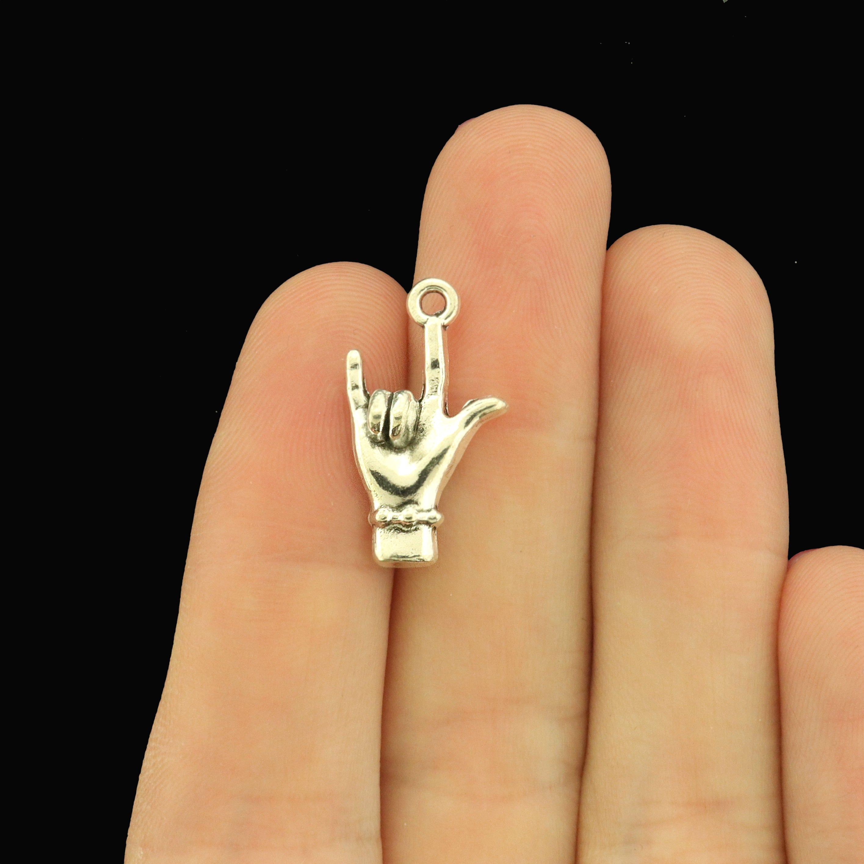 8 Hand Sign Antique Silver Tone Charms - I Love You - SC9016