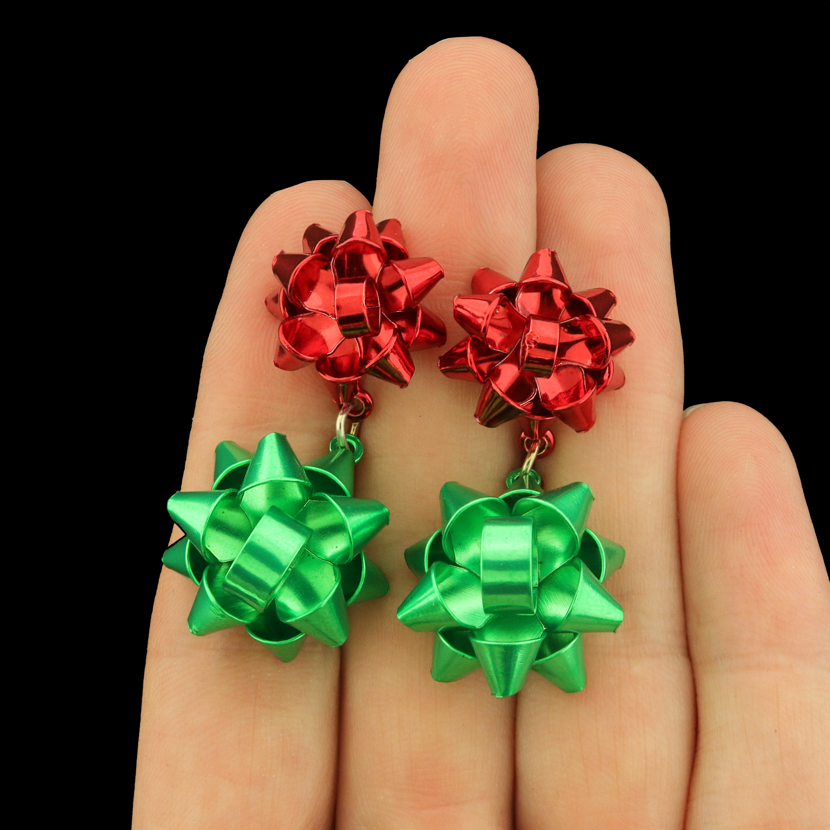 Christmas Bow Earrings - Bright Green and Red - 1 Pair - ER1045