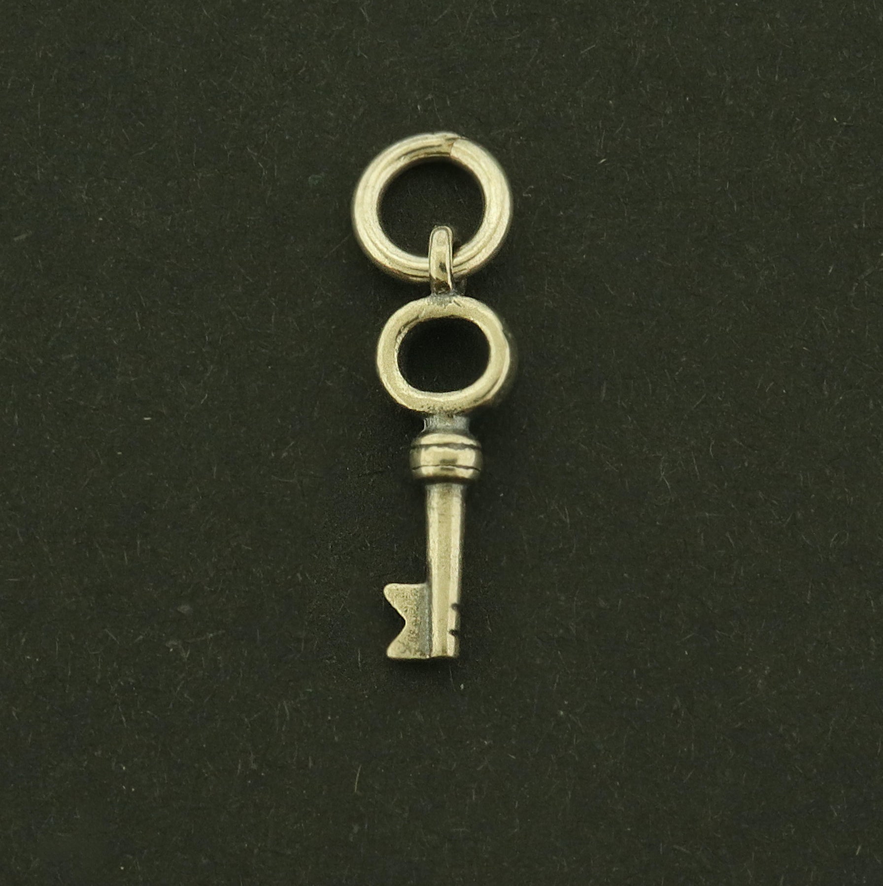 Key Sterling Silver Charm - Key Pendant - ST080