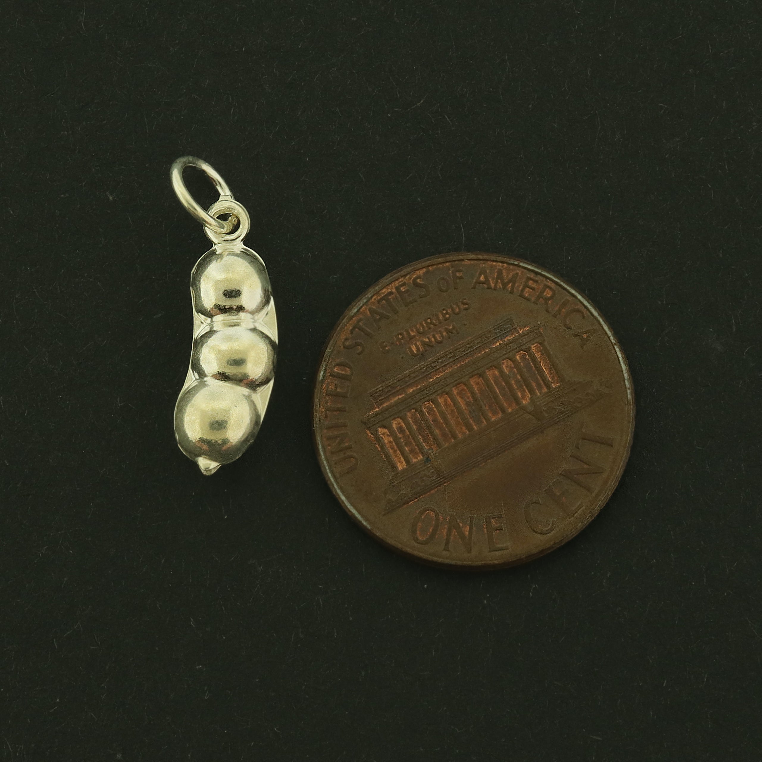 Pea in a Pod Sterling Silver Charm - Three Peas in a Pod - ST126