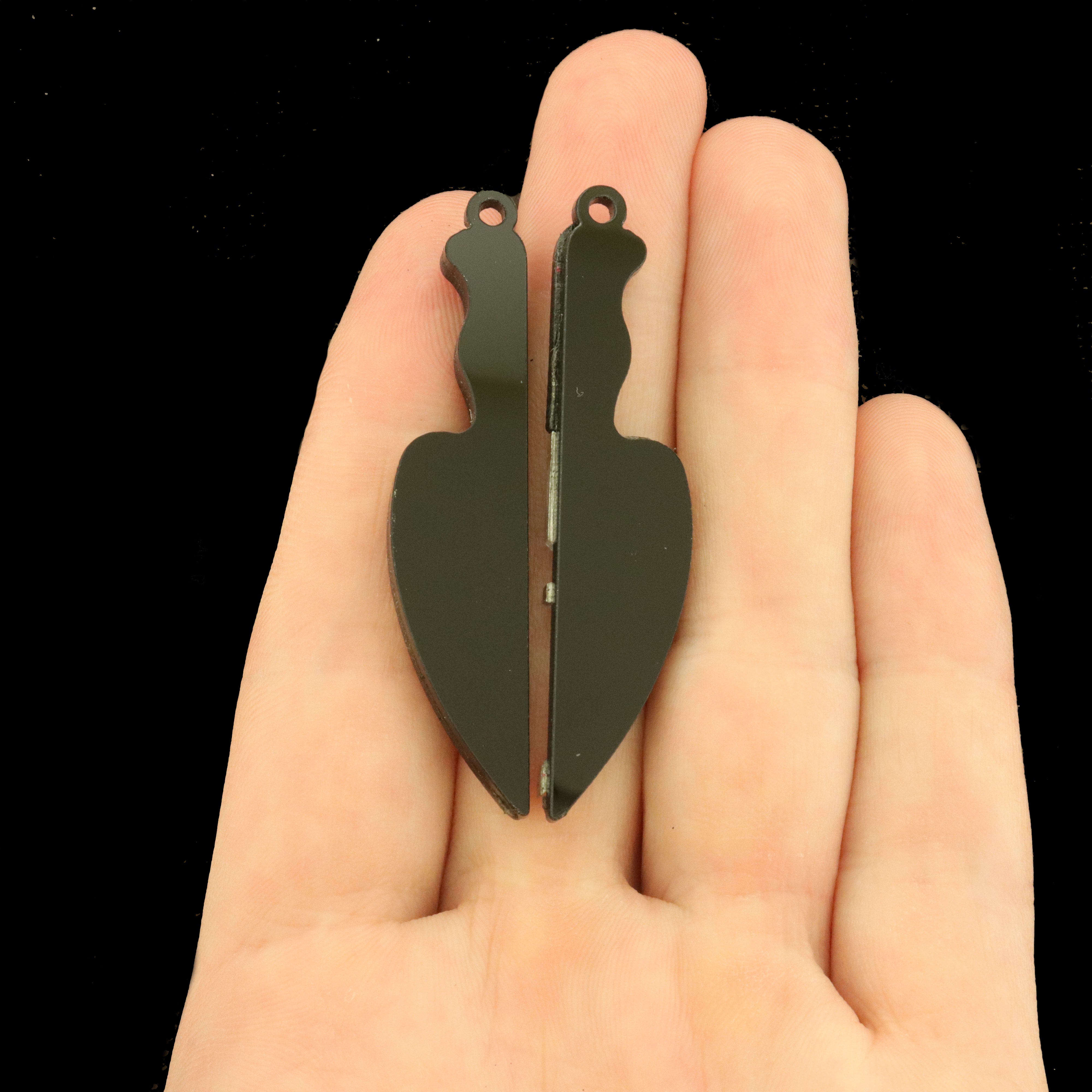 Scary Knife Acrylic Charms - 1 Set - K156