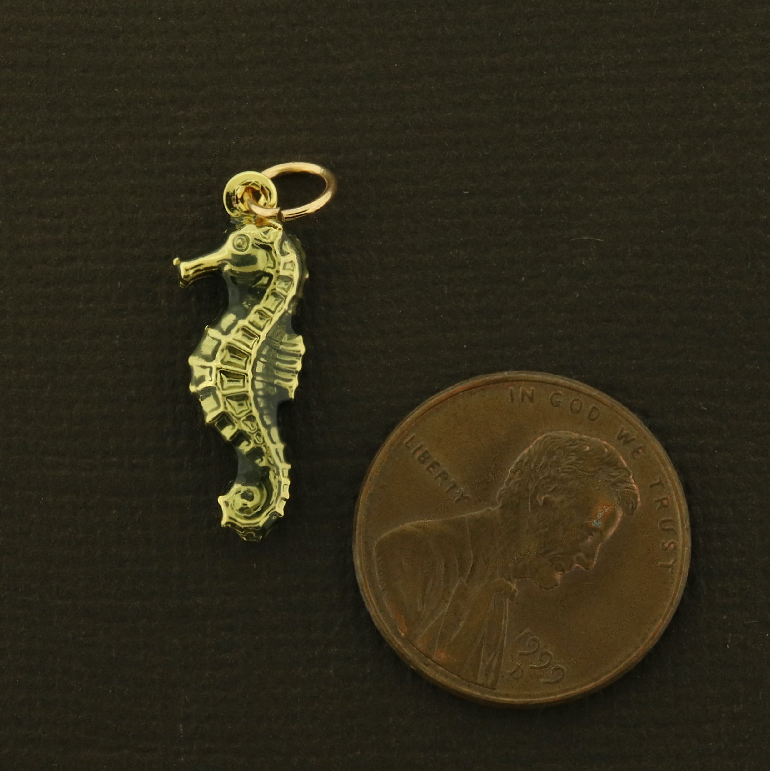 Seahorse 18k Gold Plated Charms - Enamel Coated Marine Pendant - GLD857