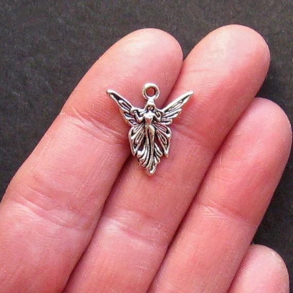 10 breloques féeriques argentées antiques - SC1164