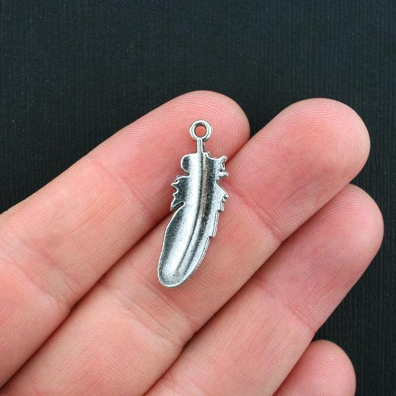 10 breloques plumes argentées antiques - SC3618