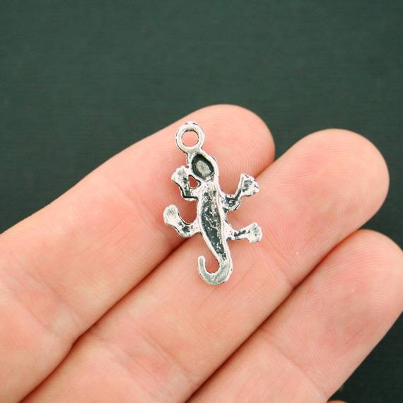 10 Gecko Lizard Antique Silver Tone Charms - SC219