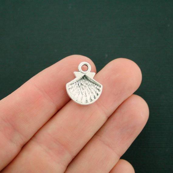 10 Seashell Antique Silver Tone Charms - SC6992