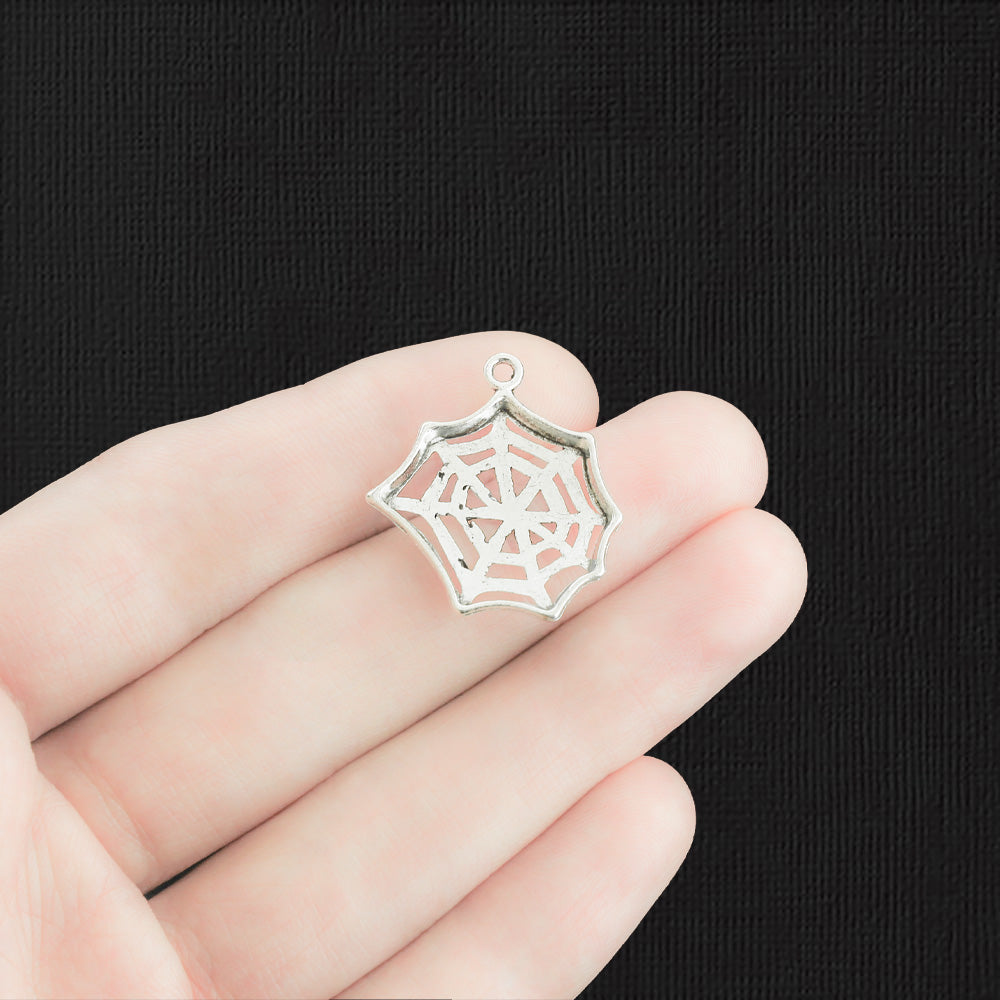 10 breloques argentées antiques en toile d'araignée - SC1629