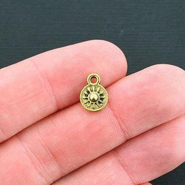 10 breloques dorées antiques soleil - GC466