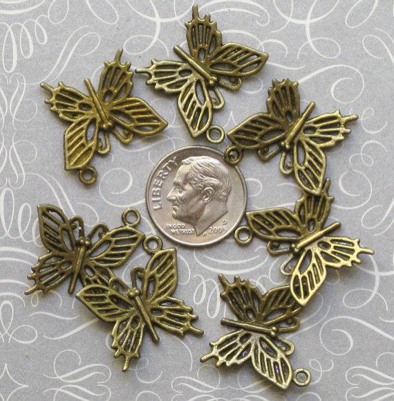 10 Butterfly Antique Bronze Tone Charms - BC008