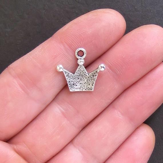 12 Crown Antique Silver Tone Charms - SC2393