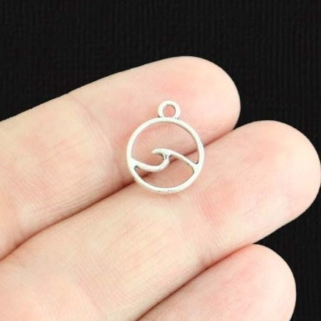 12 breloques argentées antiques Wave 2 faces - SC2613