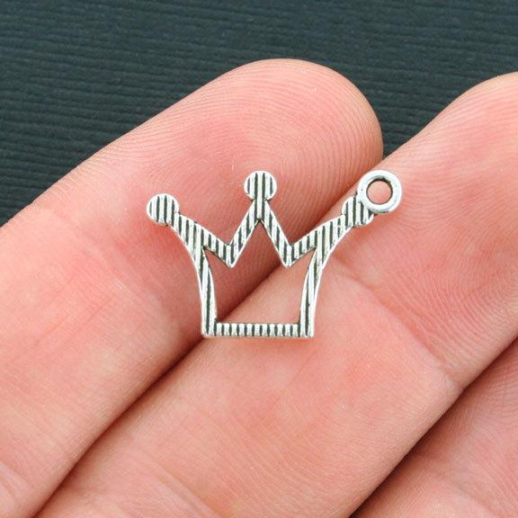 15 Crown Antique Silver Tone Charms - SC3953