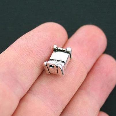 2 lits breloques ton argent antique 3D - SC4648