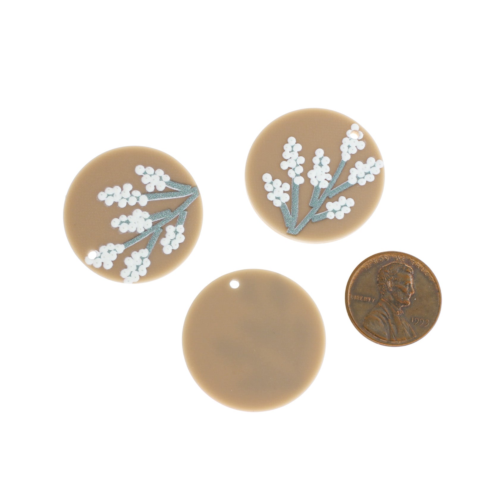 2 Breloques Acrylique Fleur Blanche - K003