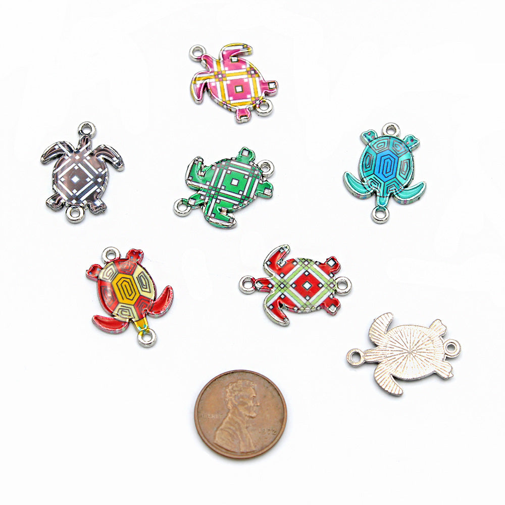 4 breloques assorties en émail argenté connecteur tortue - E1072