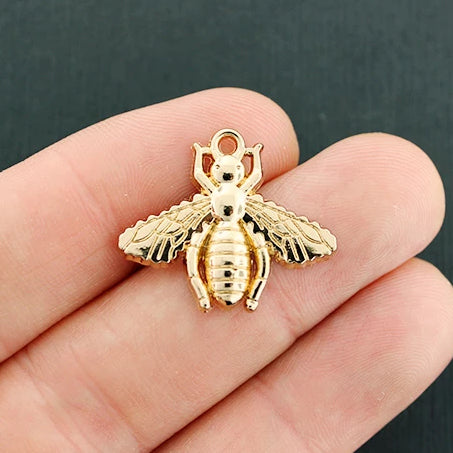4 Bee Gold Tone Charms - GC1090