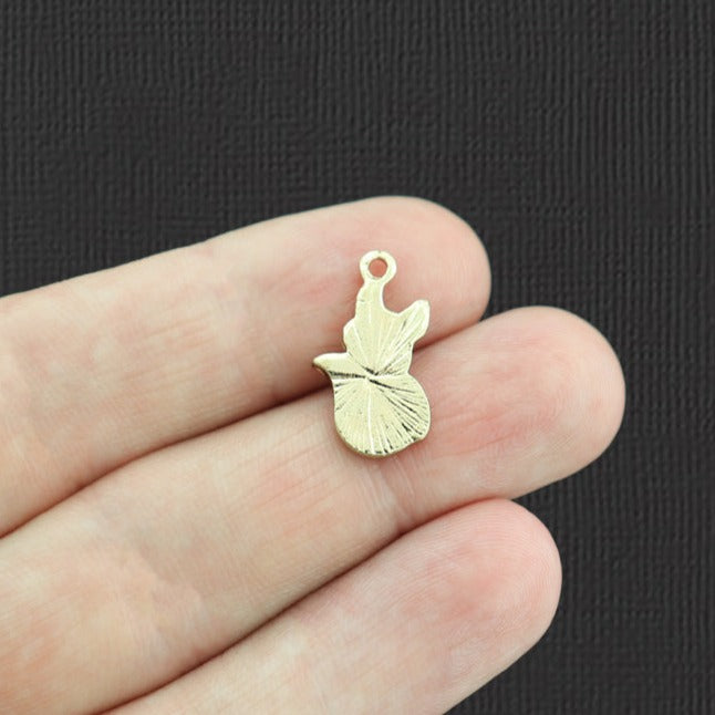 4 breloques en émail doré à rayures bleues - E1031