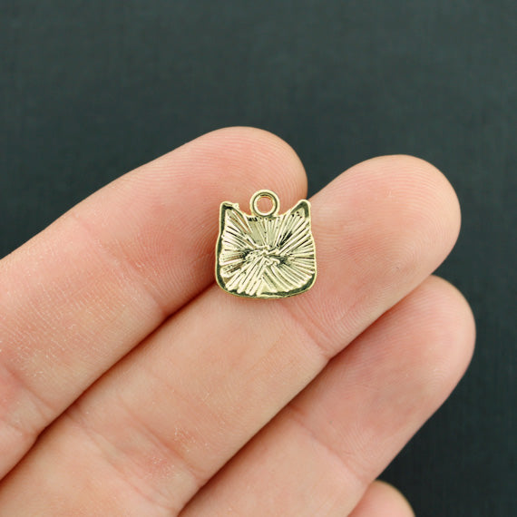 4 breloques chat en émail doré - E647