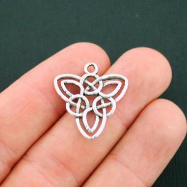 4 breloques de ton argent antique noeud celtique - SC5627