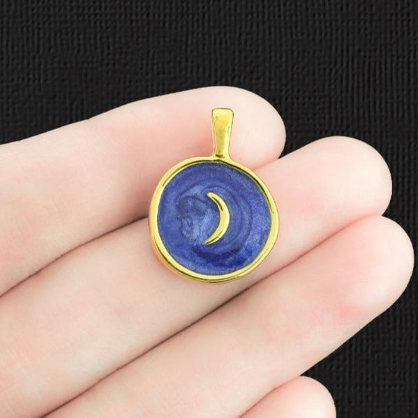 4 breloques en émail doré croissant de lune - E1318