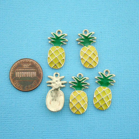 4 breloques ananas en émail doré - E006