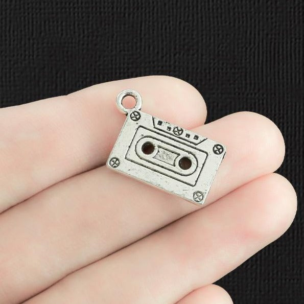 5 breloques de ton argent antique de cassette - SC525