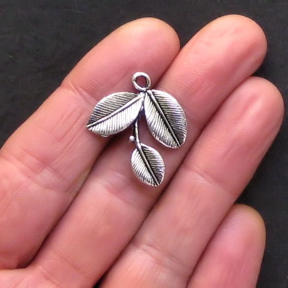 5 feuilles de ton argent antique breloques 2 faces - SC752