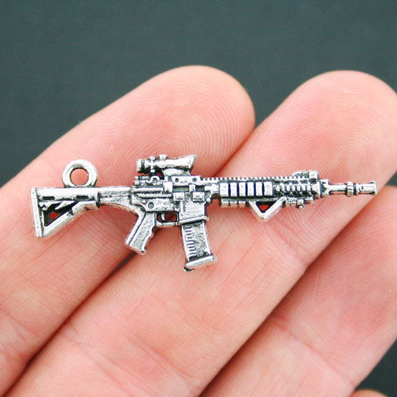 5 breloques argentées antiques de mitrailleuse 2 faces - SC5092