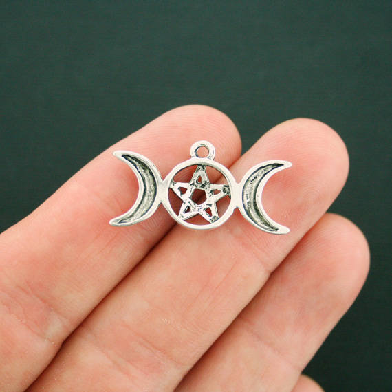 6 Crescent Moon Pentagram Antique Silver Tone Charms - SC3442