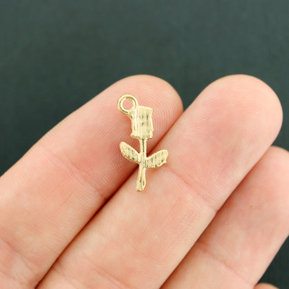 6 breloques en émail doré fleur rose - E653