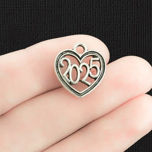 6 ans 2025 breloques argentées antiques - SC2172