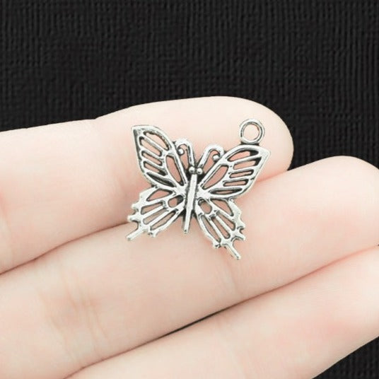 8 breloques argentées antiques papillon 2 faces - SC1048
