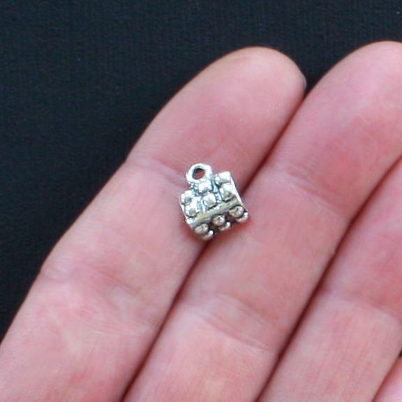 8 breloques en carton d'œufs antiques ton argent 2 faces - SC1222