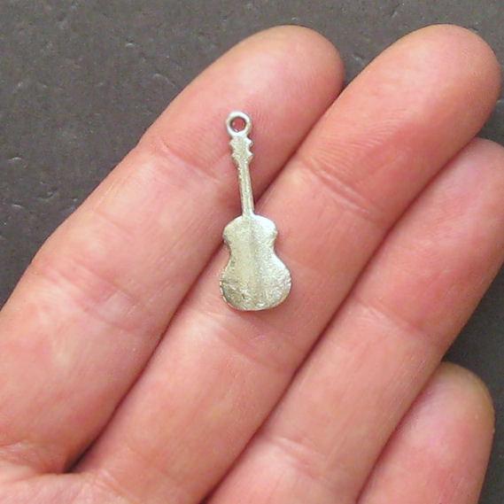 8 Guitar Antique Silver Tone Charms - SC221