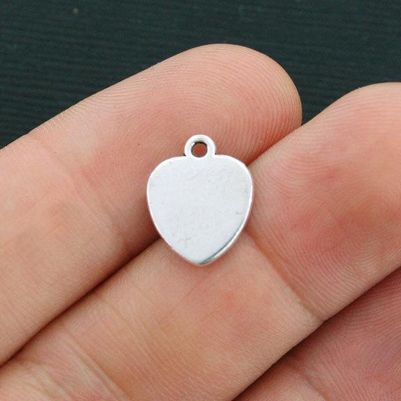 8 Kiss Heart Antique Silver Tone Charms - SC3958