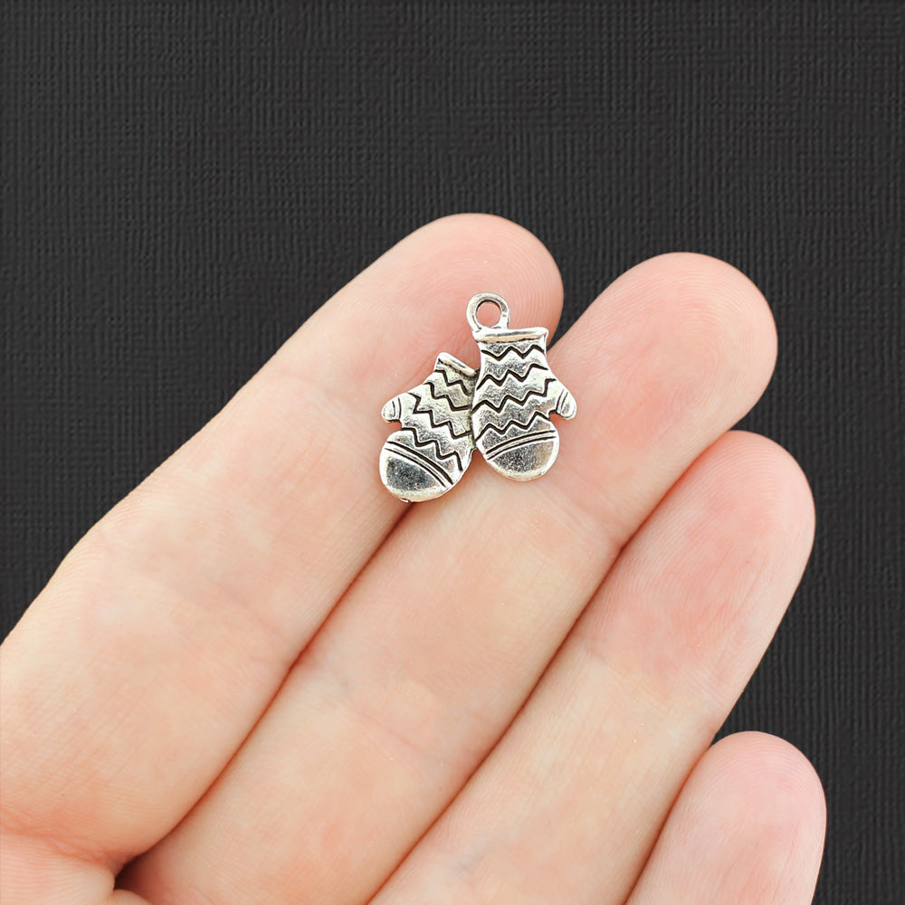 8 Mitten Antique Silver Tone Charms 2 faces - SC6450