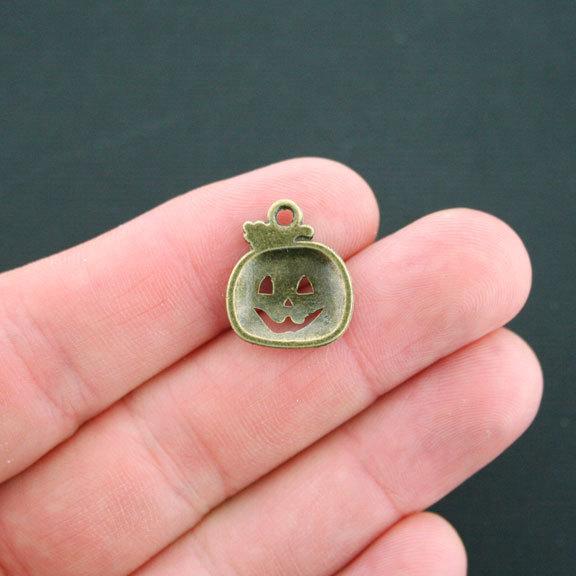 8 Pumpkin Antique Bronze Tone Charms - BC780